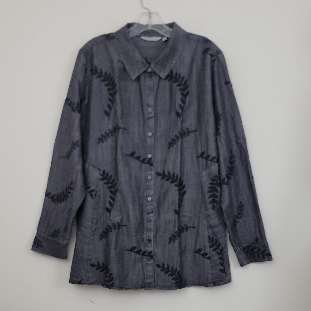 Soft Surroundings Gray w/ Black Embroidered Leaves Long Sleeve Blouse 1X